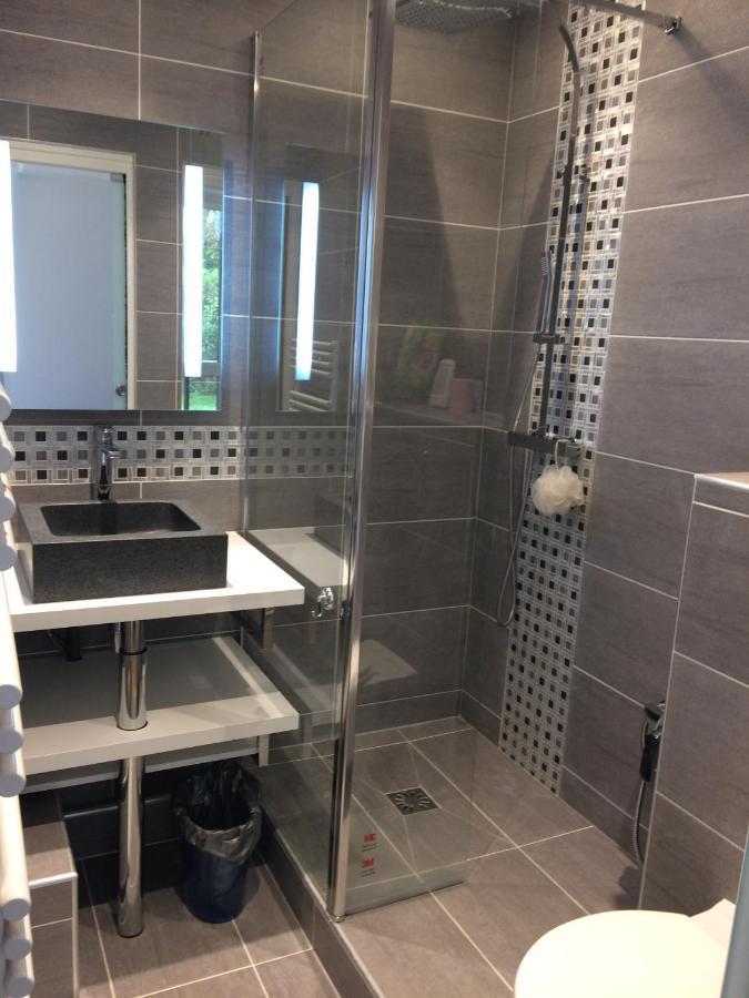Tres Beau Studio Neuilly-sur-Seine Buitenkant foto