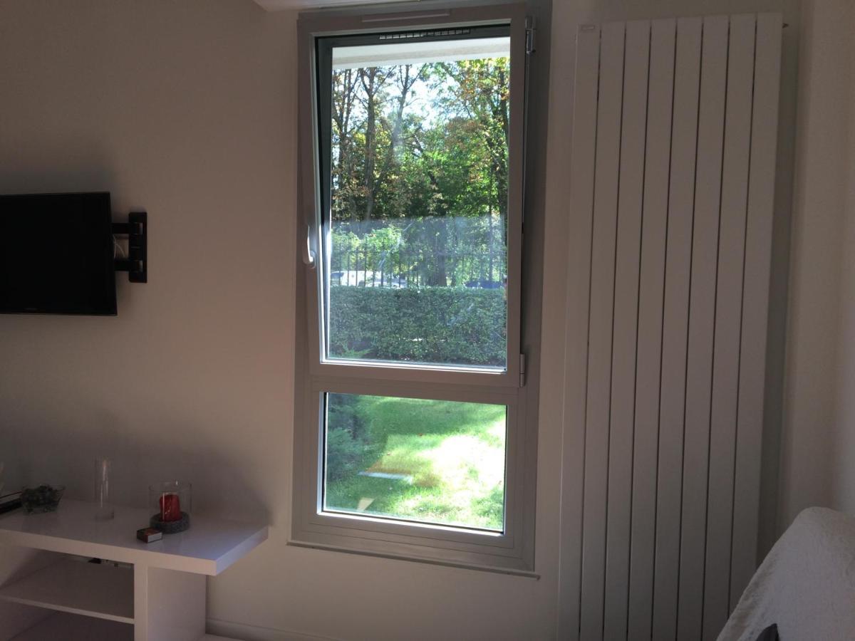 Tres Beau Studio Neuilly-sur-Seine Buitenkant foto