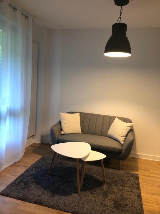 Tres Beau Studio Neuilly-sur-Seine Buitenkant foto